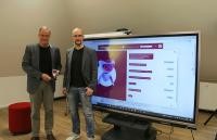 Vom Modell zur virtuellen KI-Assistenz: Oberbürgermeister Prof. Dr. Eckart Würzner (l.) und Jonas Andrulis, CEO und Gründer von Aleph Alpha, präsentieren Lumi. (Foto: Stadt Heidelberg) OB Würzner und Aleph Alpha Chef stellen Lumi vor.