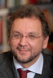 Eröffnet am 5. November die „Heidelberger Flüchtlingsgespräche“: Heribert Prantl (Foto: Catharina Hess / SZ)