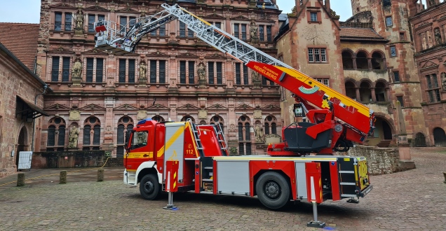 Drehleiter (Foto: Feuerwehr Heidelberg) Drehleiter (Foto: Feuerwehr Heidelberg)