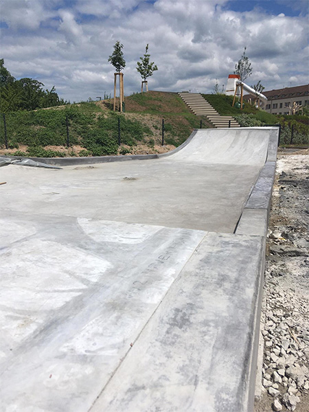 Die neu eröffnete Skatebowl. (Foto: Buck) Die neu eröffnete Skatebowl.