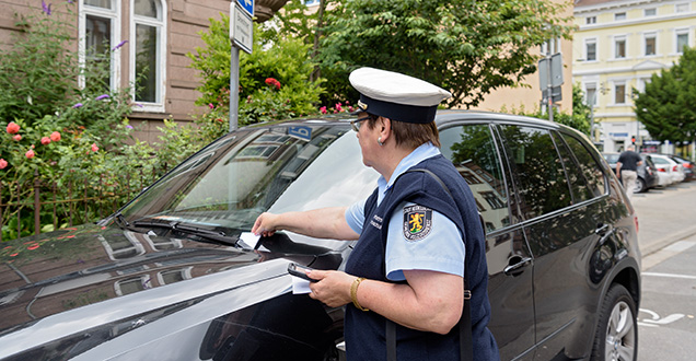 Überwachungskräfte des GVD sind täglich im Einsatz, um den Straßenverkehr für alle Verkehrsteilnehmer sicherer zu machen. (Foto: Rothe)