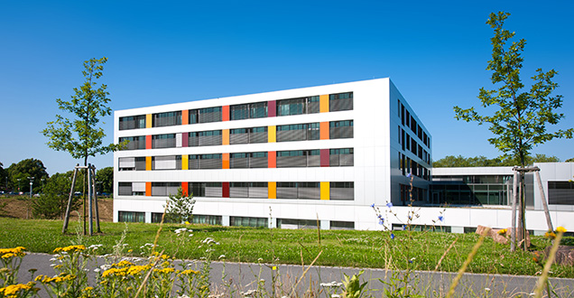 Gebäude der Frauen- und Hautklinik (Foto: Universitätsklinikum Heidelberg)